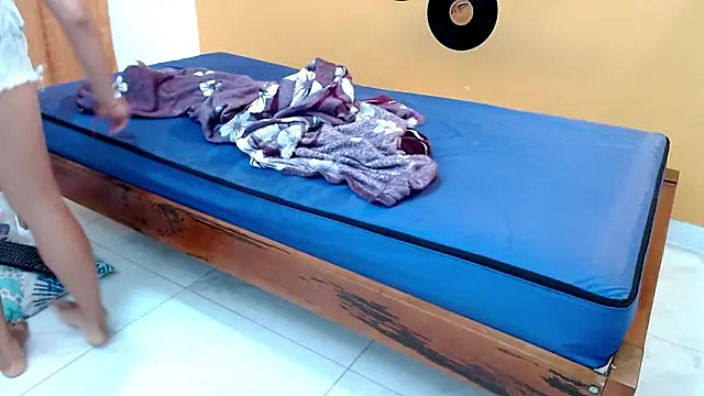 marcelasweet457 online show from March 8, 2026, 1:15 pm