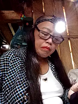 Agnes-baby online show from April 29, 2026, 2:48 am