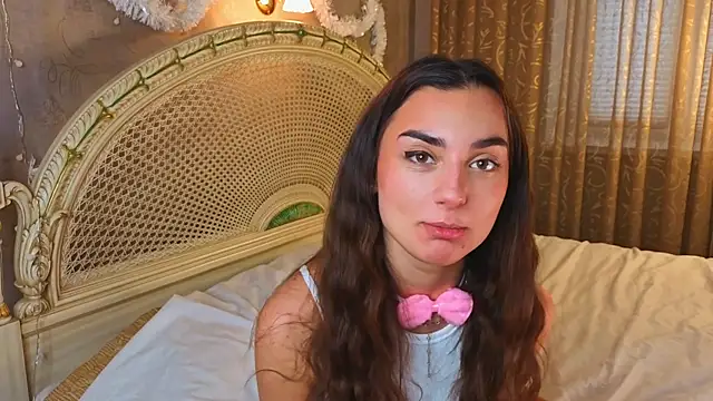 MinnaShummon online show from January 8, 2026, 10:06 am