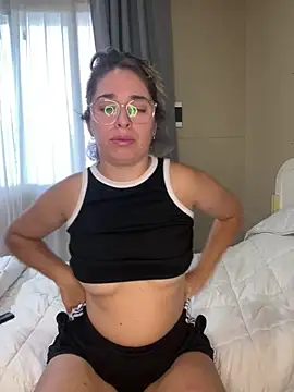 soyanahii online show from February 11, 2026, 10:26 pm