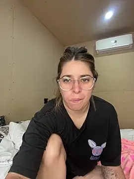 soyanahii online show from June 11, 2026, 12:36 pm