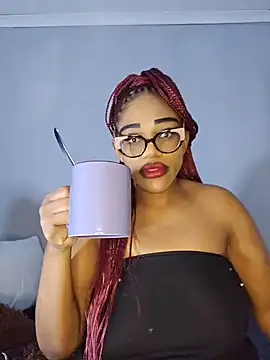 Snapshot of Sultrydiva1 chatting on February 14, 2026, 9:39 am Sultrydiva1 online show from February 14, 2026, 9:39 am