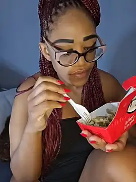 Snapshot of Sultrydiva1 chatting on February 15, 2026, 8:35 am Sultrydiva1 online show from February 15, 2026, 8:35 am