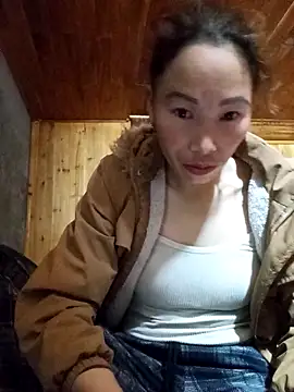 Snapshot of Nllpvp chatting on February 7, 2026, 12:58 am Nllpvp online show from February 7, 2026, 12:58 am