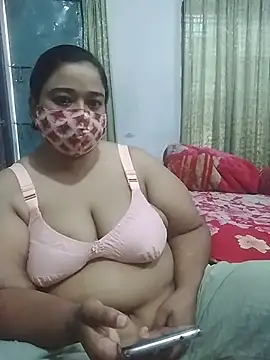 Snapshot of momo_loves chatting on March 17, 2026, 5:33 am momo loves online show from March 17, 2026, 5:33 am