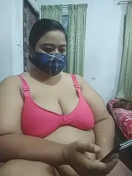 momo loves online show from May 1, 2026, 6:01 pm