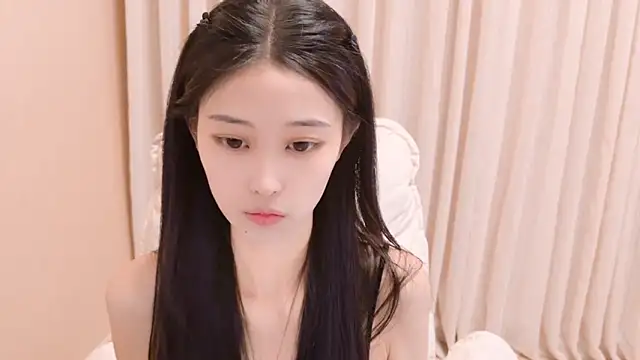 iiiiiiiiiu online show from April 24, 2026, 5:21 am