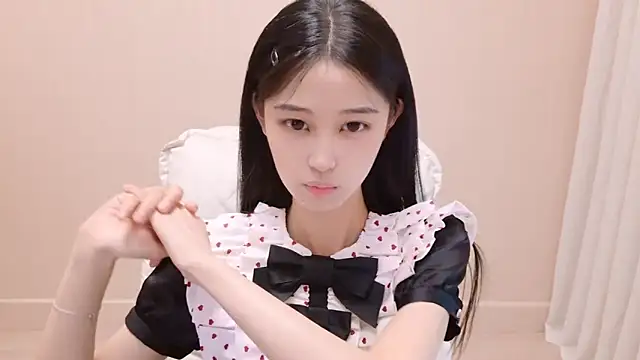 iiiiiiiiiu online show from May 24, 2026, 1:38 pm