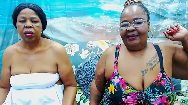 Snapshot of SEXY_MATURExx chatting on July 18, 2026, 5:39 pm SEXY MATURExx online show from July 18, 2026, 5:39 pm