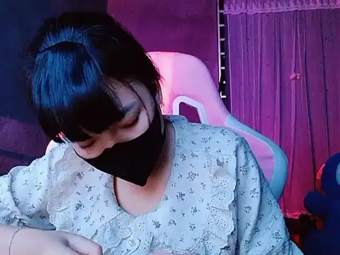 -Tamy- online show from March 1, 2026, 2:41 pm