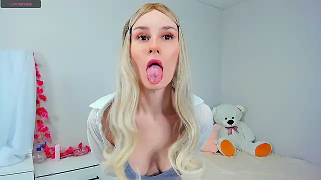 Snapshot of Kirawithvibe chatting on March 23, 2026, 2:48 am Kirawithvibe online show from March 23, 2026, 2:48 am