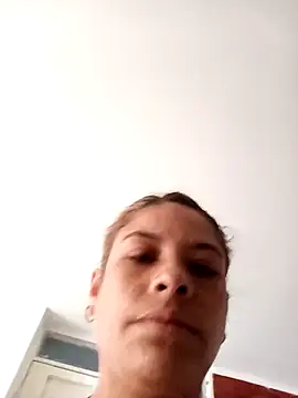 Snapshot of angel-1024 chatting on February 6, 2026, 1:03 pm angel-1024 online show from February 6, 2026, 1:03 pm