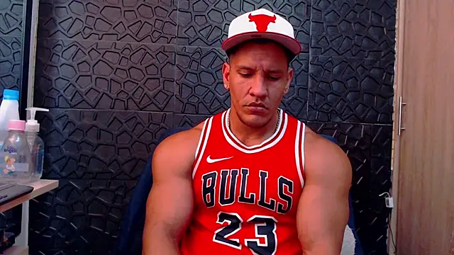 viktor herrera online show from February 11, 2026, 4:12 pm