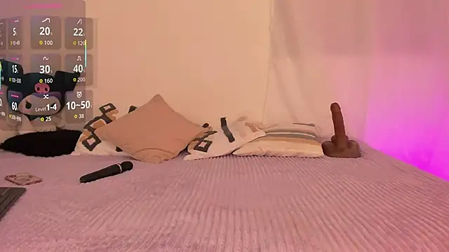 Snapshot of scarletmonroe_ chatting on February 20, 2026, 12:27 pm scarletmonroe online show from February 20, 2026, 12:27 pm