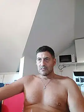 Snapshot of colosone chatting on September 19, 2025, 1:23 pm colosone online show from September 19, 2025, 1:23 pm