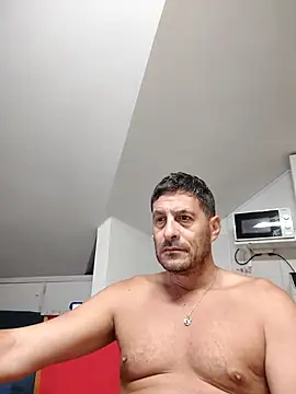 Snapshot of colosone chatting on September 24, 2025, 5:44 am colosone online show from September 24, 2025, 5:44 am