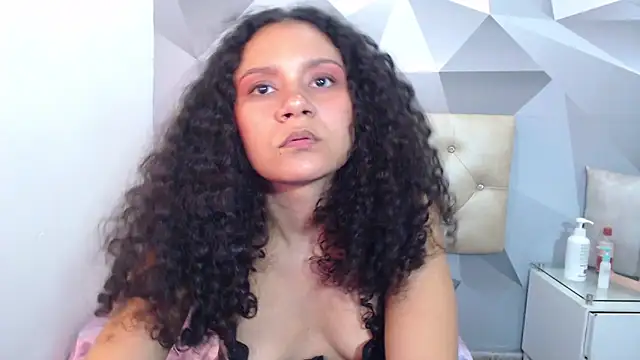 Little18Doll online show from May 1, 2026, 9:30 pm