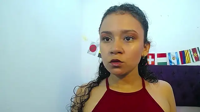 Little18Doll online show from July 4, 2026, 8:37 pm
