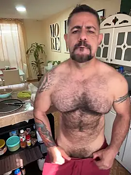 wolfbucker online show from April 4, 2026, 3:20 pm