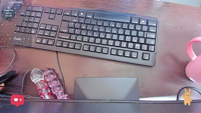 emilywilliis online show from March 21, 2026, 11:59 am