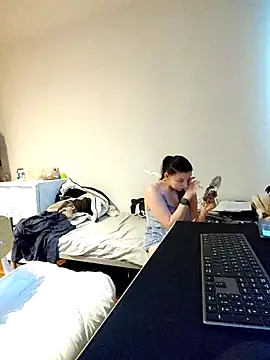 LissieDemons online show from January 18, 2026, 3:27 pm