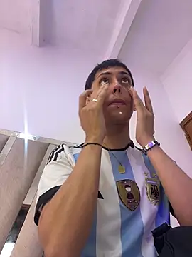 Iamcami  online show from February 24, 2026, 6:50 pm