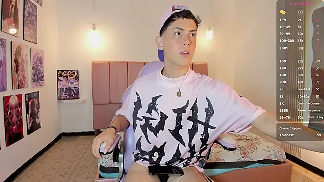 Iamcami  online show from March 14, 2026, 7:30 pm