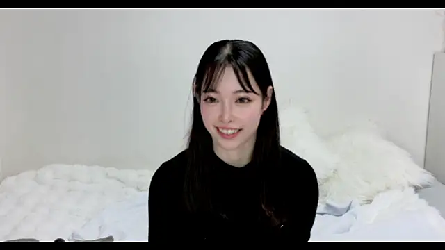 -misa-oo online show from February 11, 2026, 3:44 am