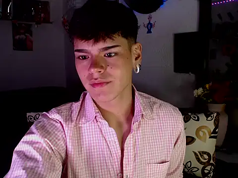 Kevinmiett online show from February 8, 2026, 10:13 pm