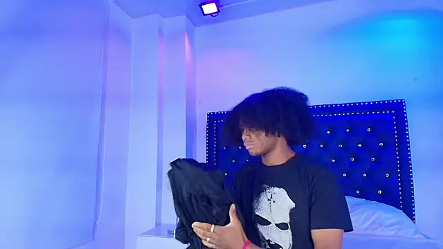 Cristal and luke online show from January 13, 2026, 3:23 am