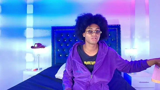 Cristal and luke online show from April 26, 2026, 3:37 am