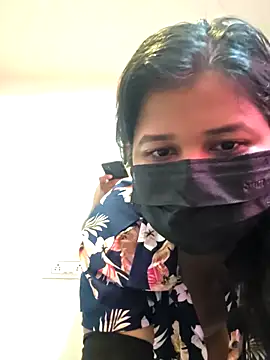 Snapshot of princess_yasmin18 chatting on February 1, 2026, 8:02 am princess yasmin18 online show from February 1, 2026, 8:02 am