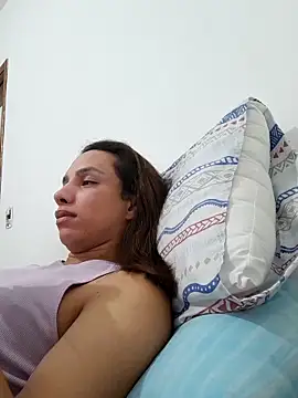 ofjuliaa online show from June 16, 2026, 5:21 am