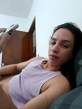 ofjuliaa online show from July 1, 2026, 7:43 am