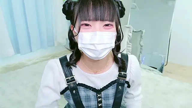 Nonn chan online show from March 22, 2026, 4:05 am