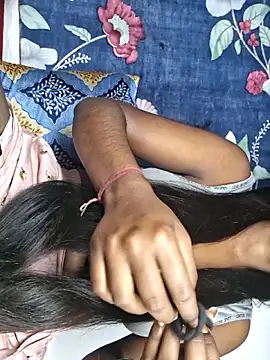 Royal-girl78 online show from February 2, 2026, 5:55 pm