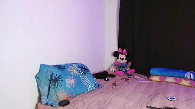 Alejandradoll777 online show from February 8, 2026, 4:49 am