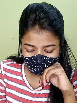 Snapshot of trinasa chatting on March 5, 2026, 9:33 pm trinasa online show from March 5, 2026, 9:33 pm