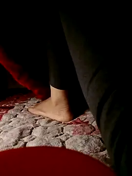 -Bunny-y online show from February 1, 2026, 8:51 pm