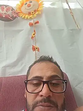 julian-112 online show from July 12, 2026, 3:25 pm
