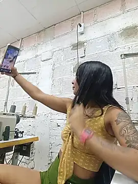 chikivivi- online show from June 21, 2026, 1:57 pm