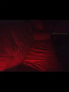 dongoralesko77 online show from April 4, 2026, 2:54 am