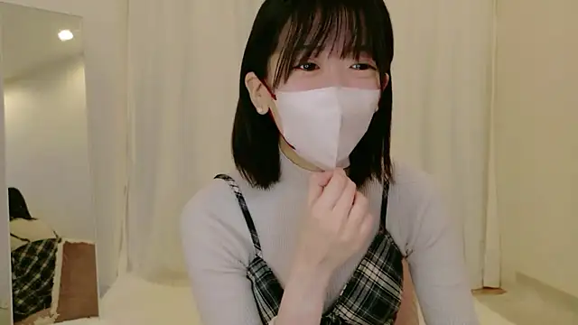 yuruchan  online show from February 7, 2026, 2:32 pm