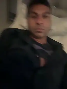 ZF-Athlete online show from March 1, 2026, 11:40 pm