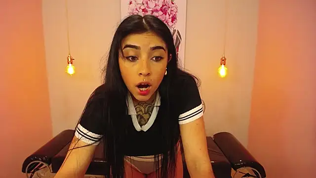 Adri gomez x online show from April 25, 2026, 1:14 pm
