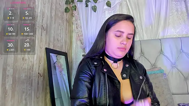 Snapshot of Victoria_Poncce1 chatting on January 13, 2026, 12:54 pm Victoria Poncce1 online show from January 13, 2026, 12:54 pm