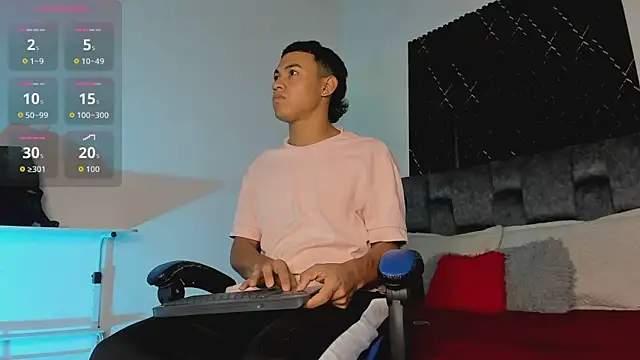 Liamsubtle01 online show from July 11, 2026, 10:51 am