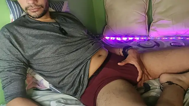 Taylor Blaze94 online show from March 14, 2026, 11:43 pm