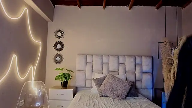  liiss online show from February 28, 2026, 11:11 am