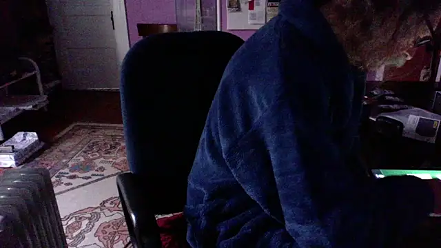 Snapshot of LickYourYoni chatting on April 3, 2026, 2:04 pm LickYourYoni online show from April 3, 2026, 2:04 pm